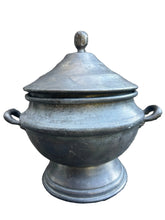 Vintage tina-astia kannella